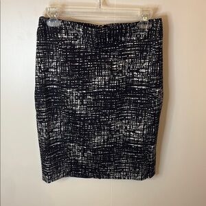 Calvin Klein Black and White Pencil Skirt Knee-length